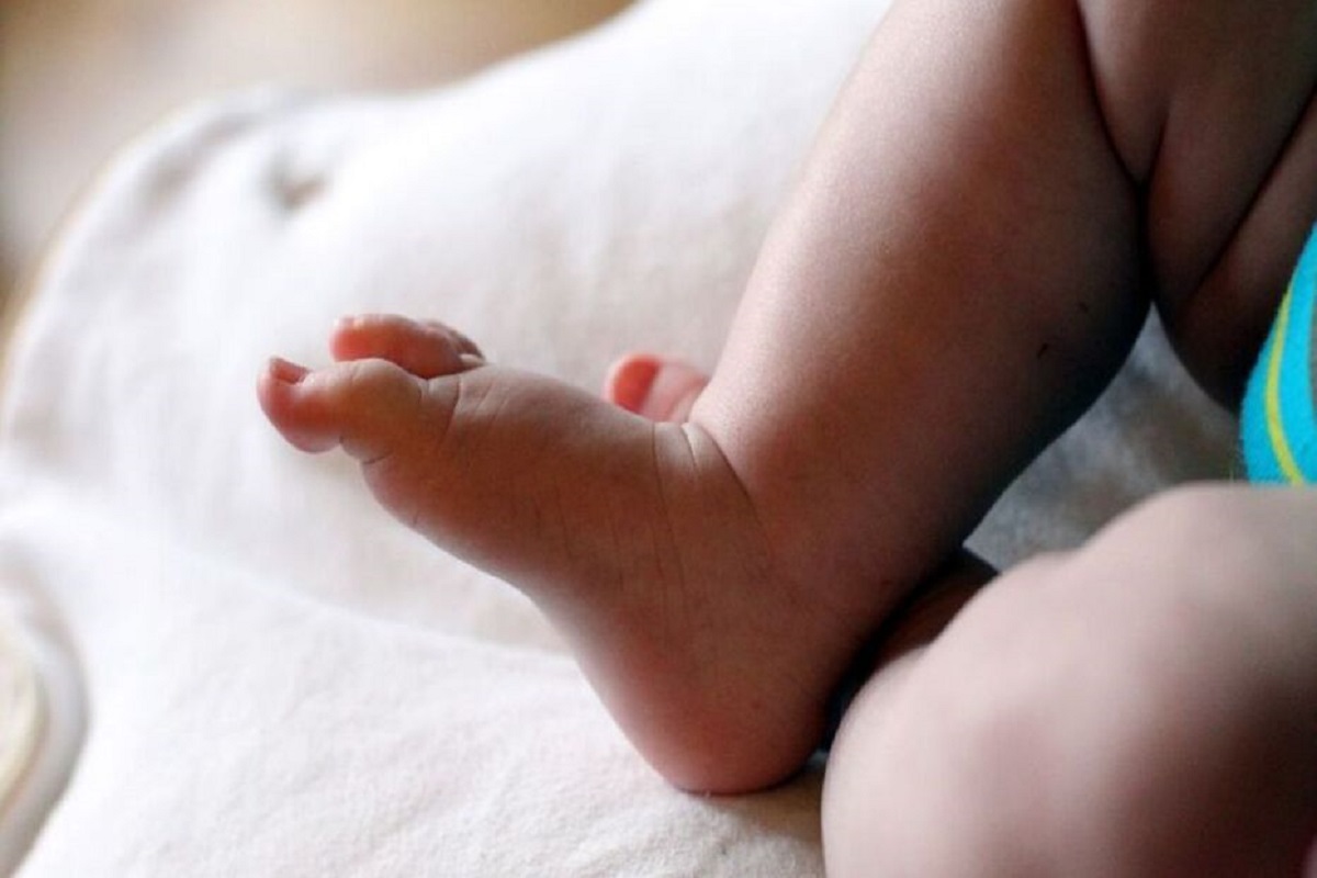 Une femme arrêtée pour avoir volé un bébé de 4 jours !
