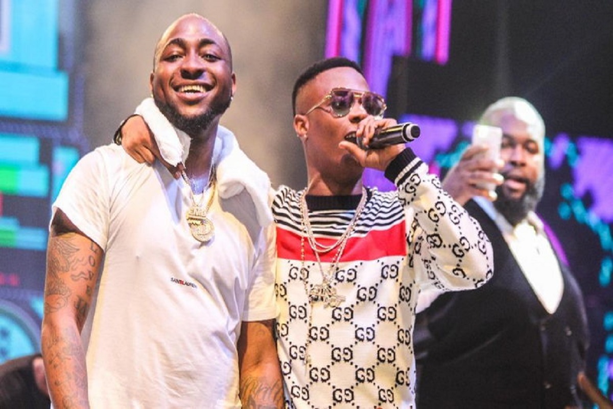 Wizkid : bientôt une collaboration entre le chanteur et Davido ?