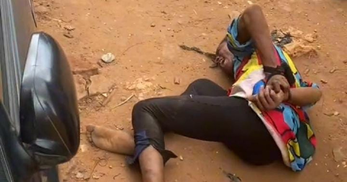 La vidéo d’une femme sauvagement battue pour une histoire de vol scandalise la toile