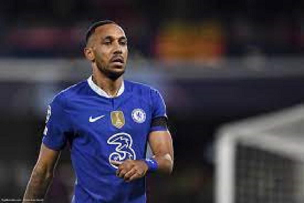 Aubameyang : quand le Gabonais se met bien sur un titre de Wizkid (vidéo)