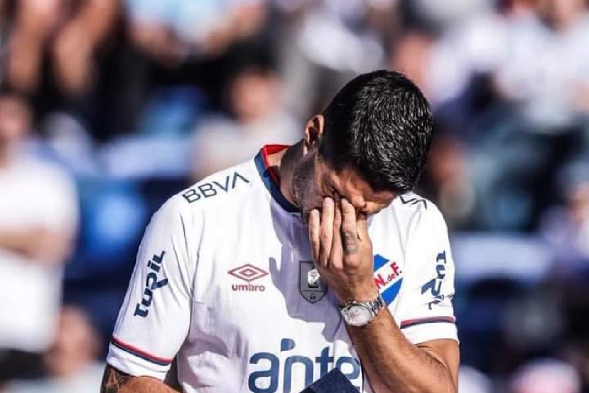 Luis Suarez en larmes ; c’est fini pour l’ex attaquant de Barcelone