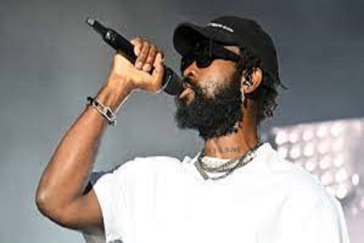 Damso vient-il de mettre fin définitivement à sa carrière ? Son message énigmatique met le feu à la toile (photo)
