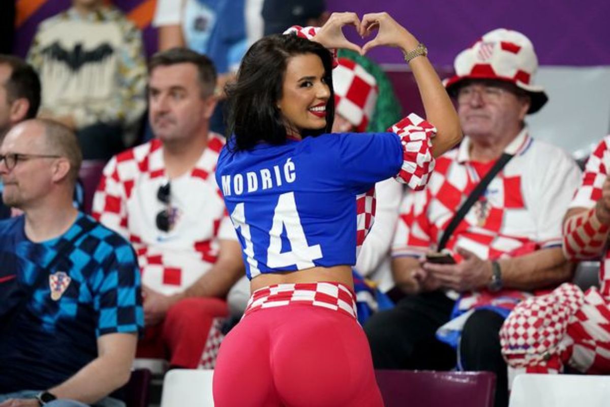 Ivana Knoll : des photos presque nues de l’ex-Miss Croatie deviennent virales