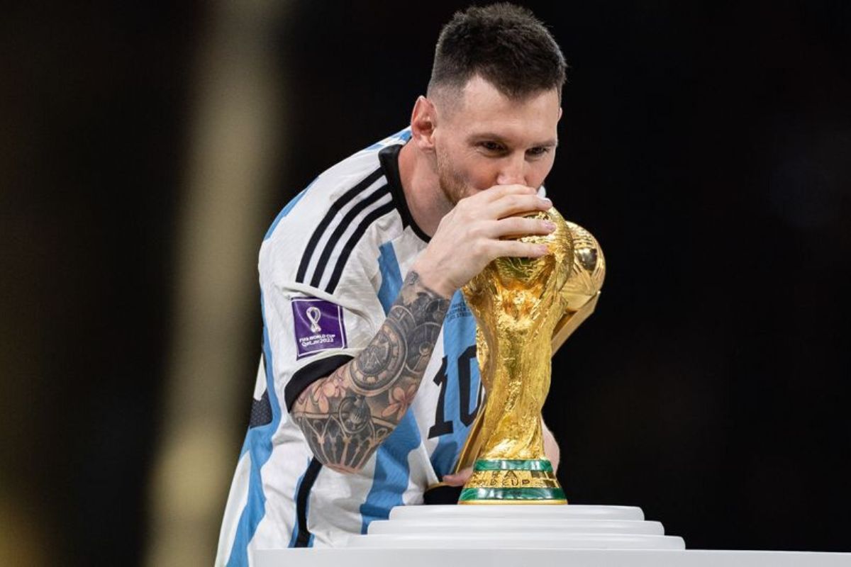 Lionel Messi : les lèvres, les yeux de sa femme… voici la signification des 5 tatouages mythiques de la star 