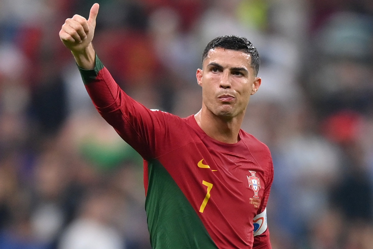 Portugal : Cristiano Ronaldo s'offre un nouveau record, Cancelo en sauveur
