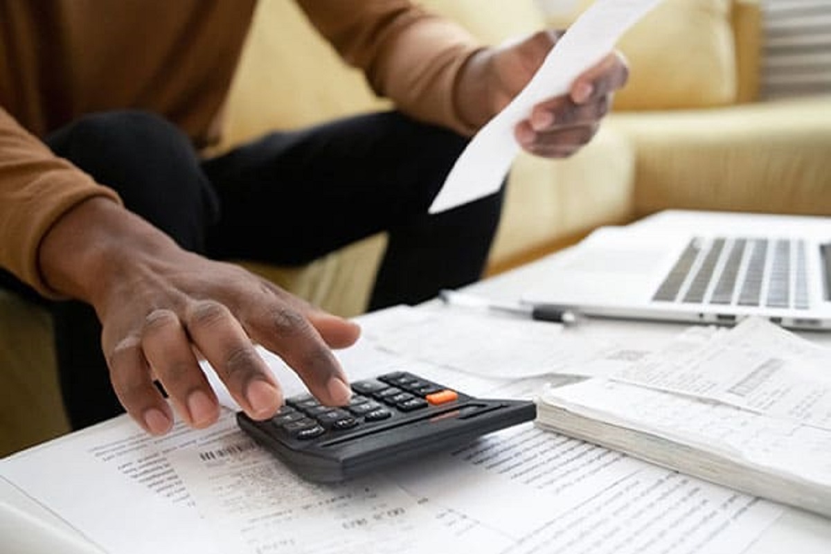 Voici comment éviter de se ruiner avant votre prochain salaire