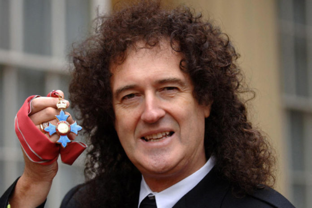 guitariste Queen nommé chevalier
