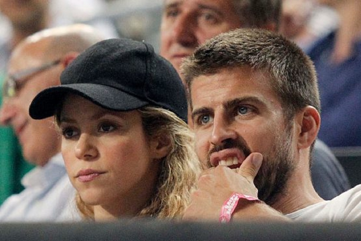 En pleine dispute avec Piqué, Shakira montre les personnes qui sèchent ses larmes
