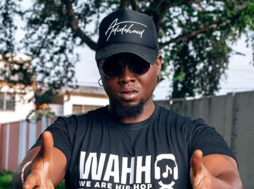Prince Mo : « Je sors de mon trou avec un featuring », le rappeur togolais revient avec une collaboration