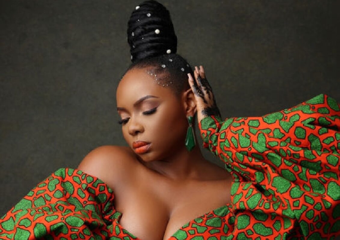 Yemi Alade : la chanteuse réagit aux rumeurs selon lesquelles elle serait enceinte du président du Togo