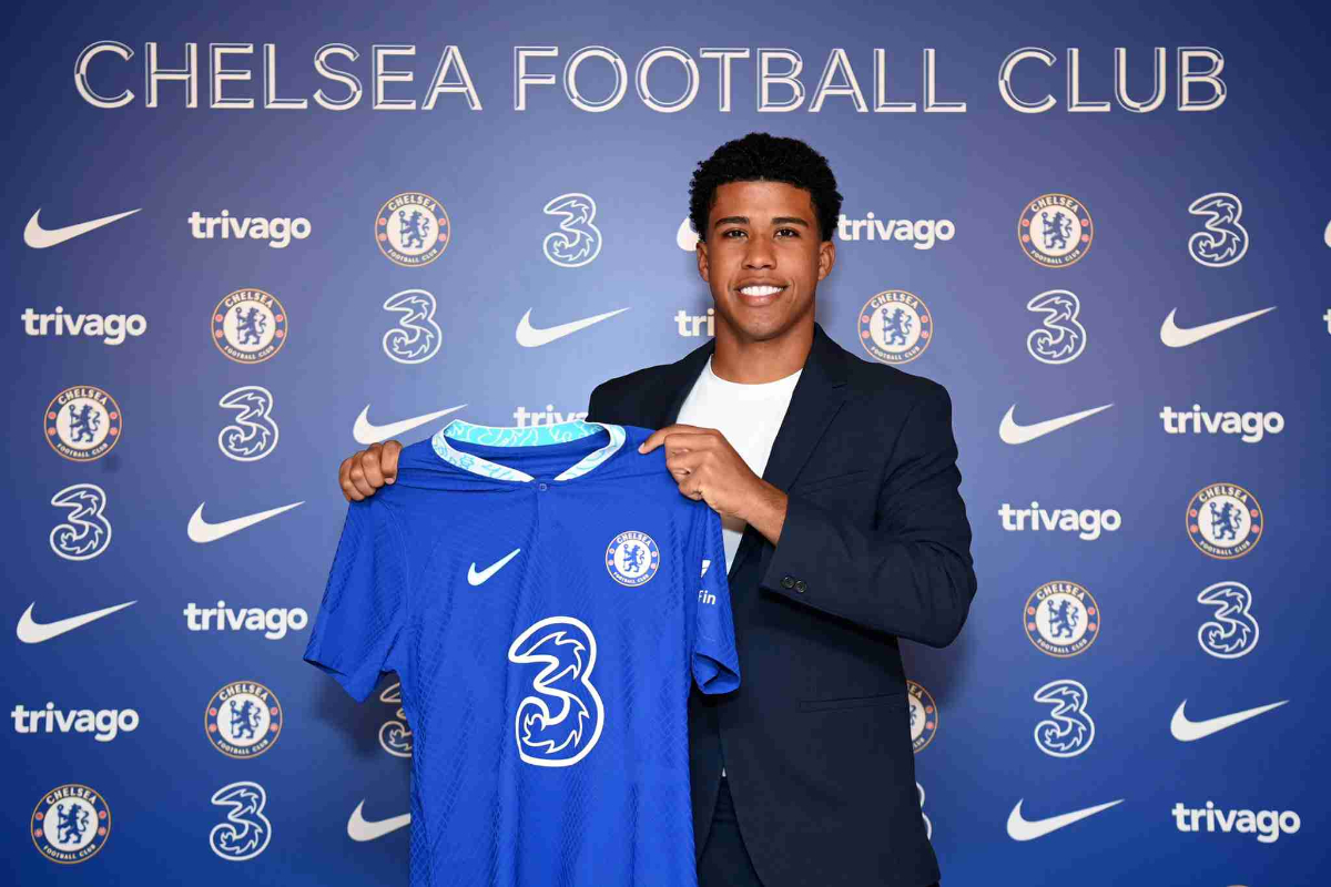 Chelsea Andrey Santos