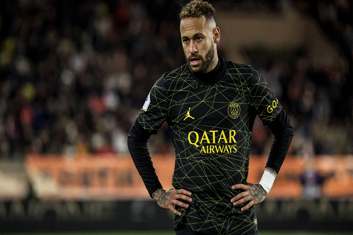 Neymar critique coéquipiers