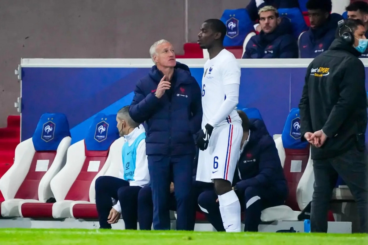 Equipe de France La "lumière s'allume de nouveau" la réaction émouvante de Didier Dechamps envers Paul Pogba
