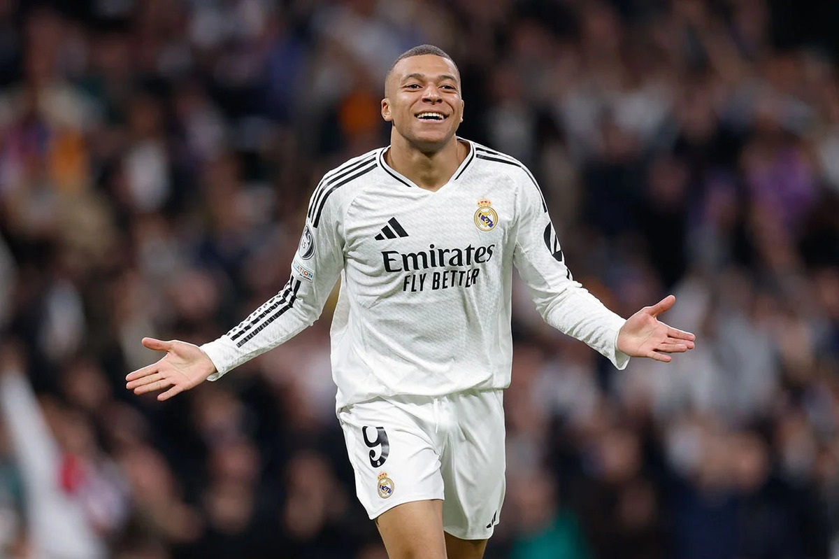Kylian Mbappé se lâche sur Xabi Alonso et Carlo Ancelotti