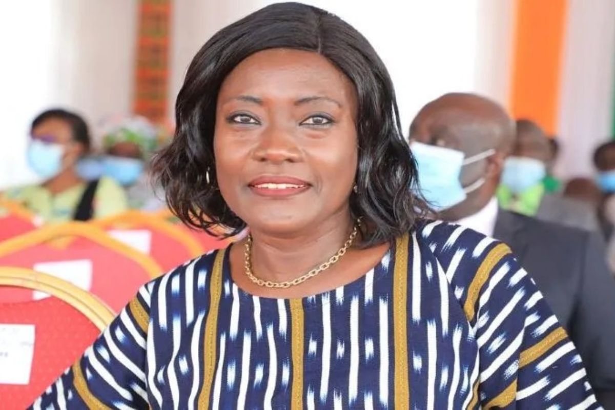 Elèves porteurs de handicap : la Ministre Mariatou Koné décaisse 13 milliards de FCFA pour la distribution de kits scolaires