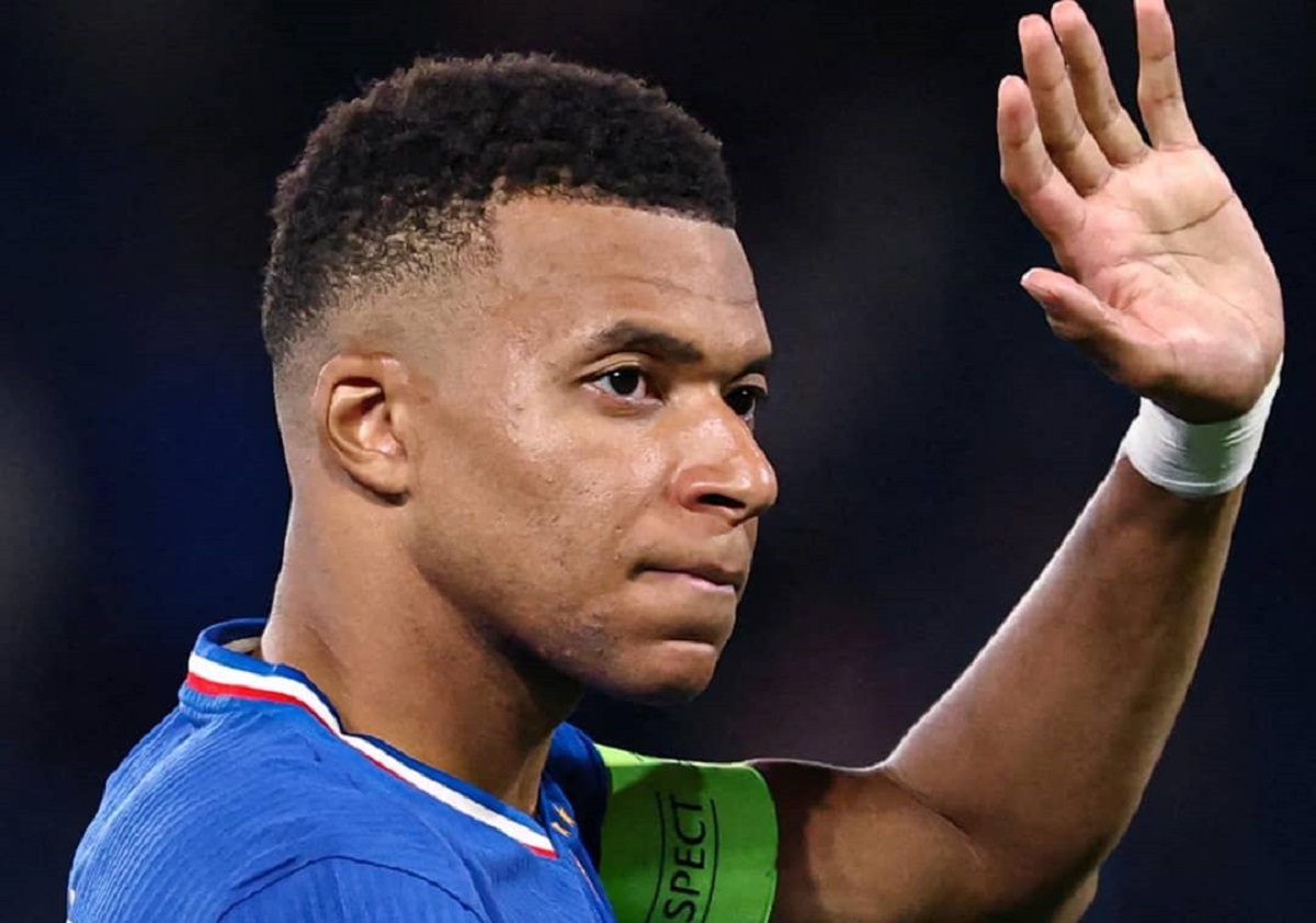 Kylian Mbappé surclasse Thierry Henry et se rapproche du record d’Olivier Giroud