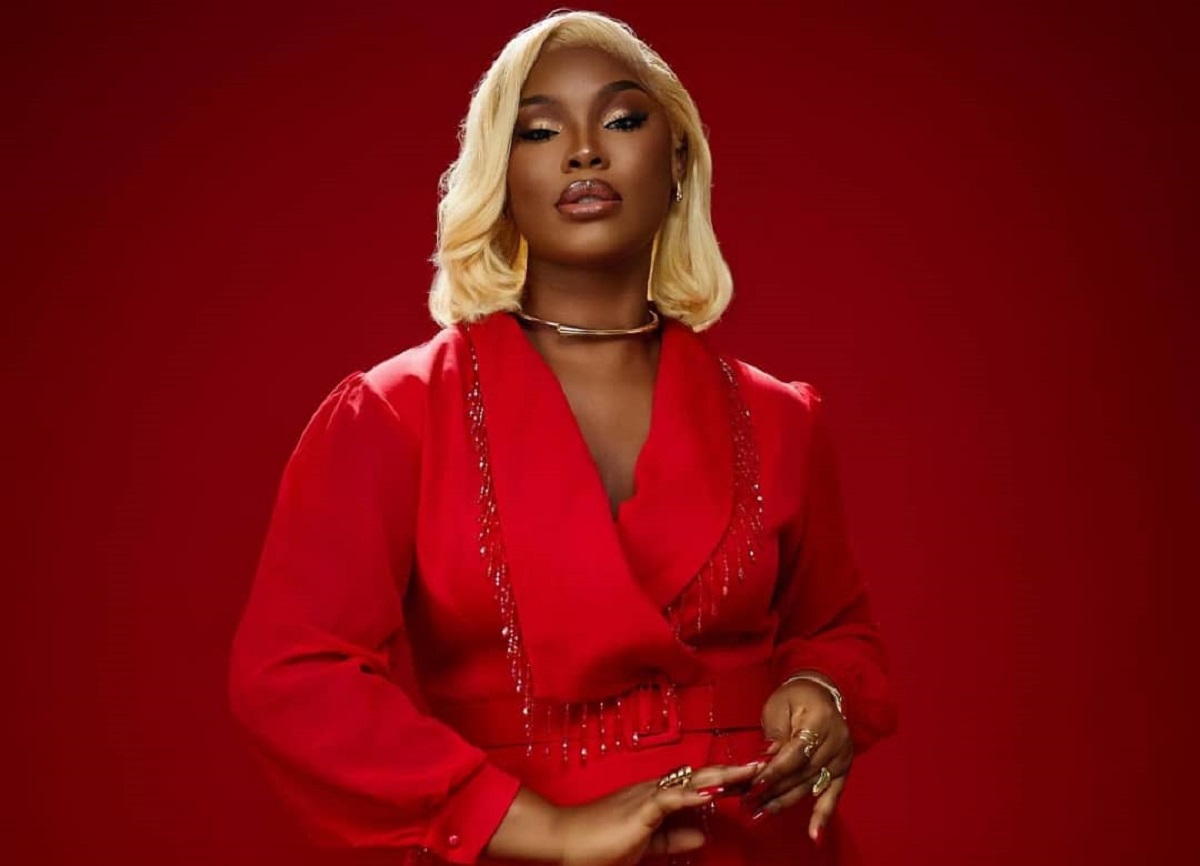 Roseline Layo : la chanteuse donne rendez-vous à ses fans pour un concert à 1 million de Fcfa
