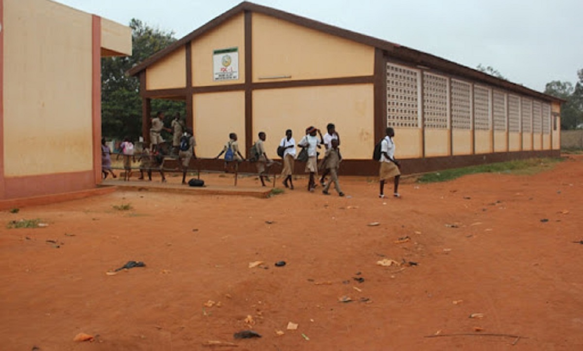 Togo/Rentrée scolaire 2025-2026 : des forces de sécurité déployées dans des établissements pour…
