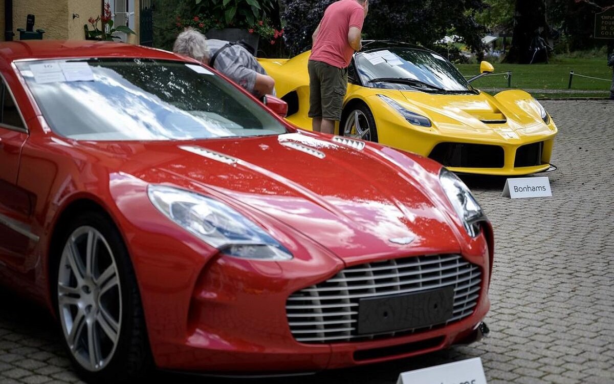 La Suisse confisque 25 voitures de luxe du fils de ce président africain, les revend et reverse l’argent à son pays