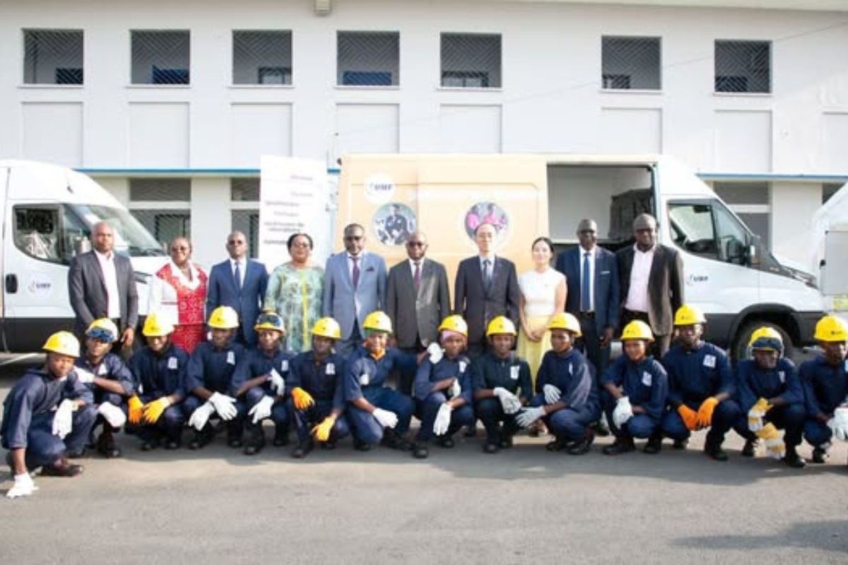 Côte d’Ivoire : le ministre N’Guessan Koffi réceptionne 2 unités mobiles de formation d’une valeur de près de 336 millions