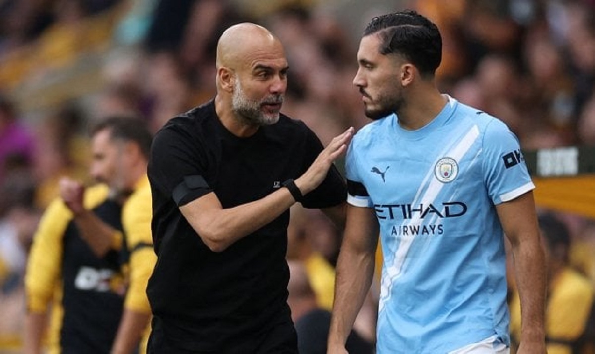 Pep Guardiola totalement fan de Rayan Cherki : « Parfois, j’ai envie de l’embrasser »